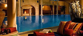 Yachthafenresidenz Hohe Düne Hotel 5*